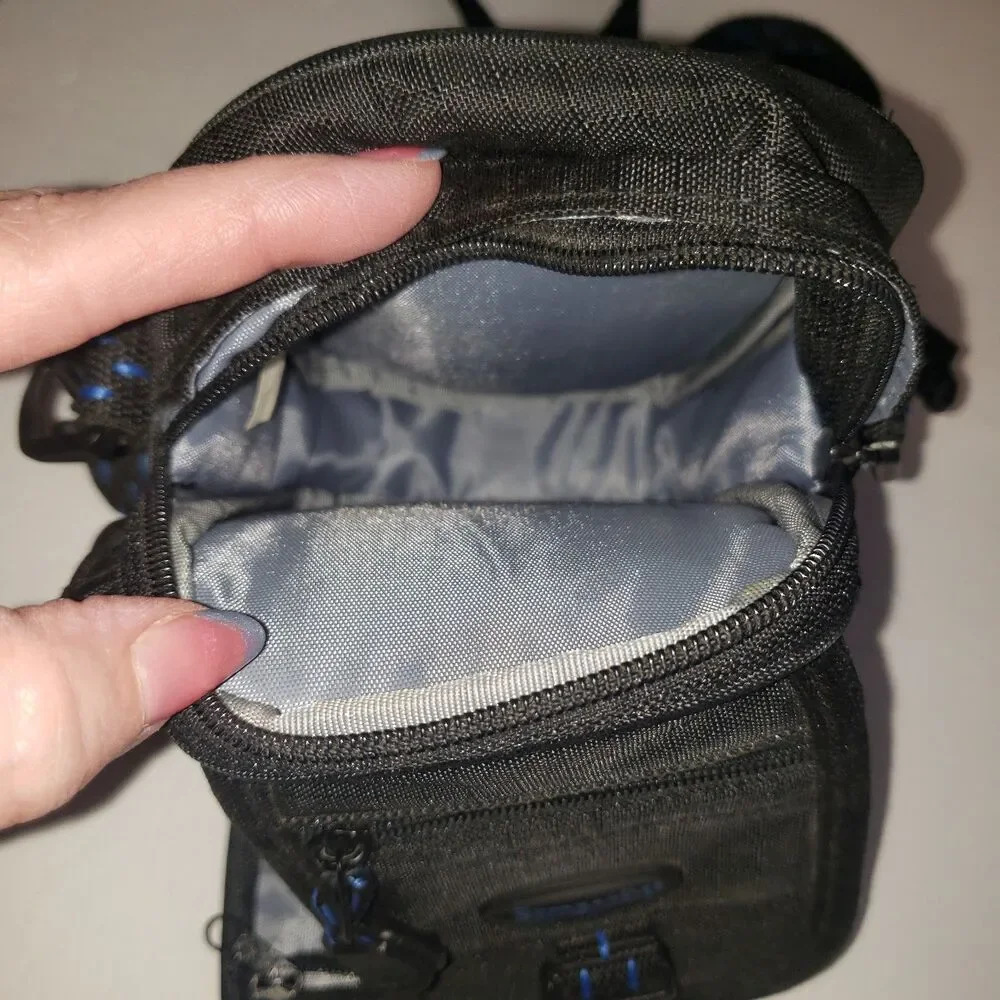 SAMSONITE Small Black Camera Bag Case with Adjustable Carry Strap Belt